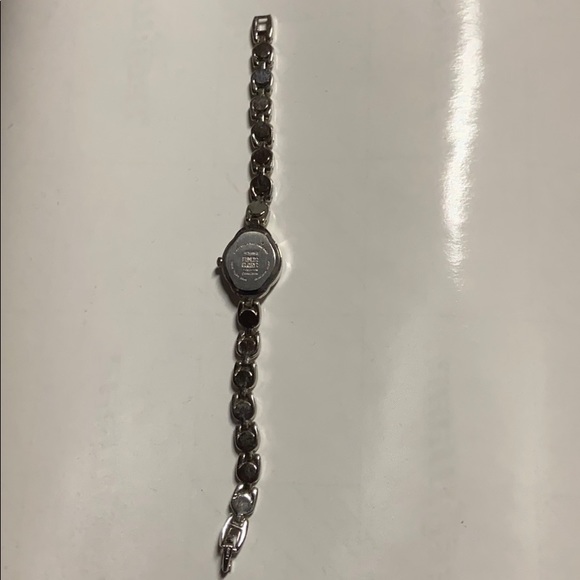 Faded Glory Womens Watch Stainless New Battery - Picture 3 of 4